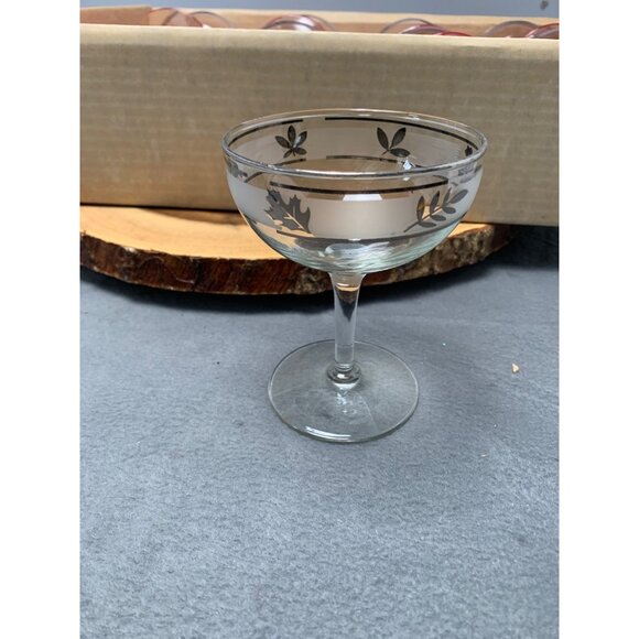Libbey Hostess Glassware Silver Foliage Sherbet Glasses Set of 8 6.5 Oz 1950s - Picture 2 of 9